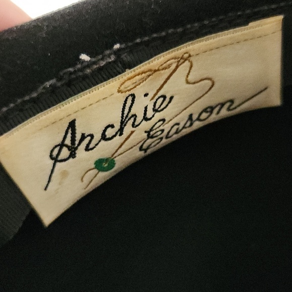 Vintage Archie Eason Black Church Hat Sophisticated Classy Elegant Silver Studs - Picture 6 of 9